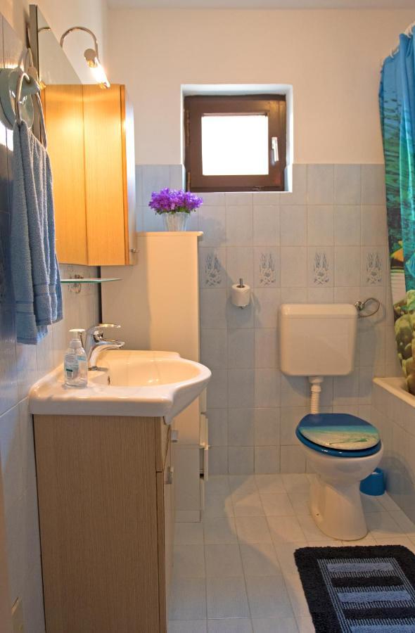 Apartman Mirna Ρόβινι Εξωτερικό φωτογραφία