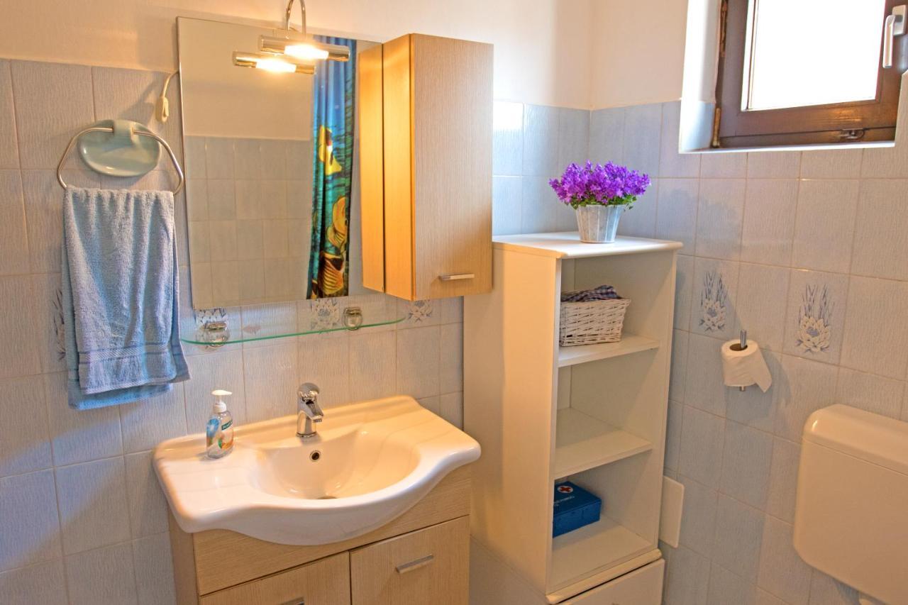 Apartman Mirna Ρόβινι Εξωτερικό φωτογραφία